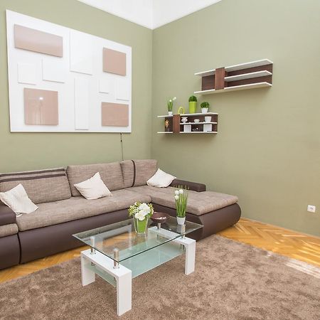 Novak Apartman Segedín Exteriér fotografie