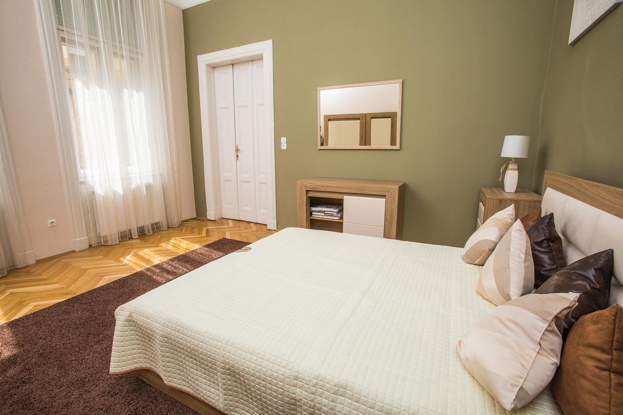 Novak Apartman Segedín Exteriér fotografie